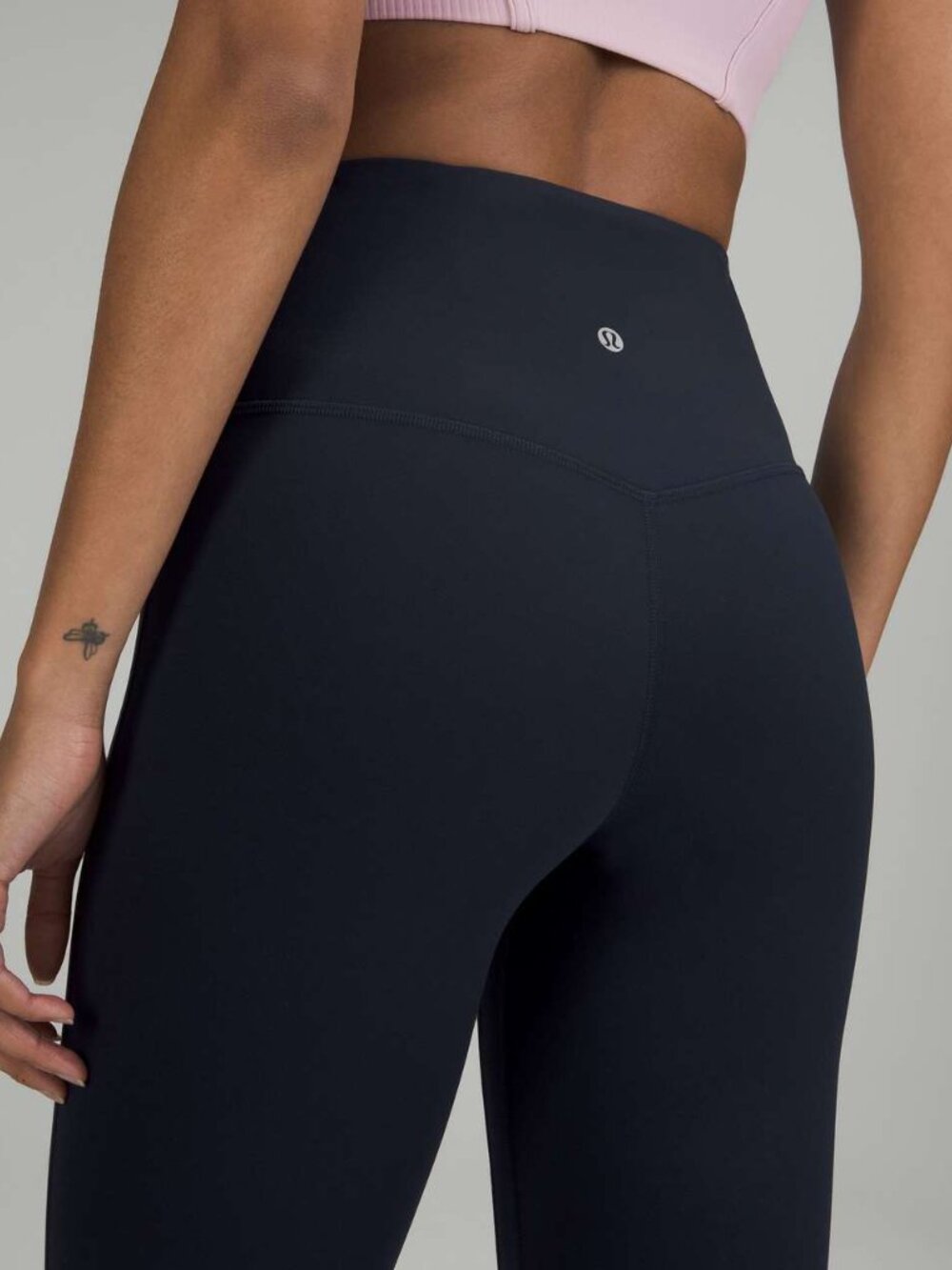 Lululemon Athletica Align High-Rise Mini-Flared Pant Legging 32" -- Black Size 6 - Picture 5 of 8